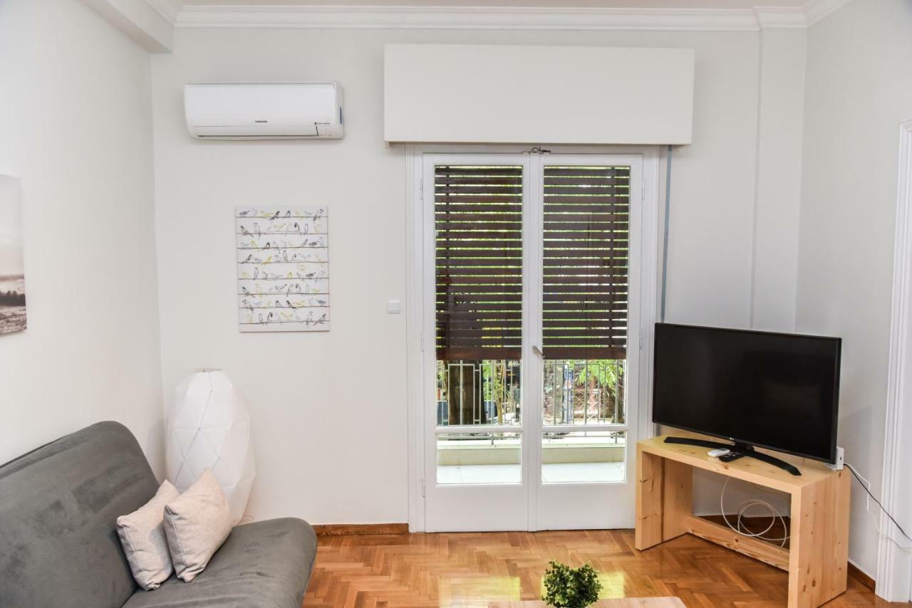 Modern Apartment At Exarchia 1 Bed 2 Pers Athens Luaran gambar